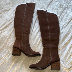 New Crown Vintage Over the Knee Boot Chocolate size 5.5